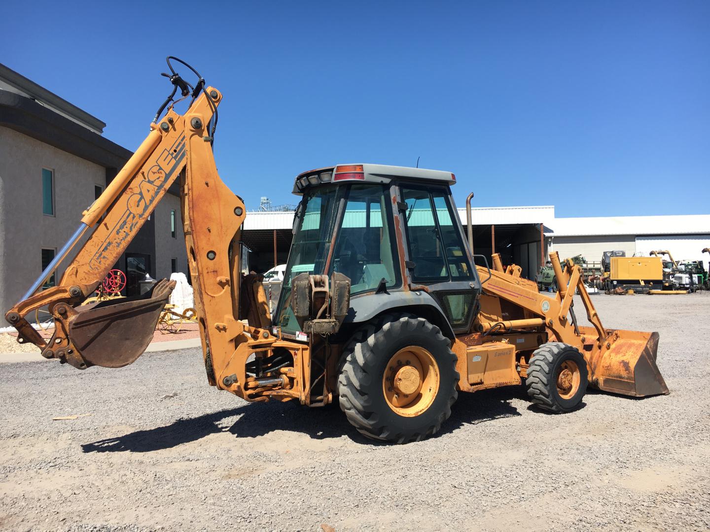 ./imagenes/INVOICE/2019/17132/RETROEXCAVADORA CASE 580SL (4).JPG